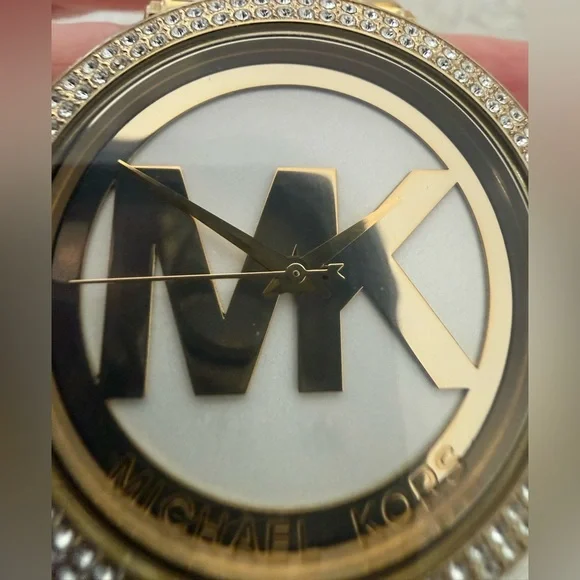 Michael Kors Gold and White Crystal Watch - Picture 3 of 7